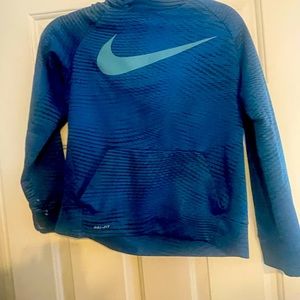 Nike Sweatshirt. Youth L